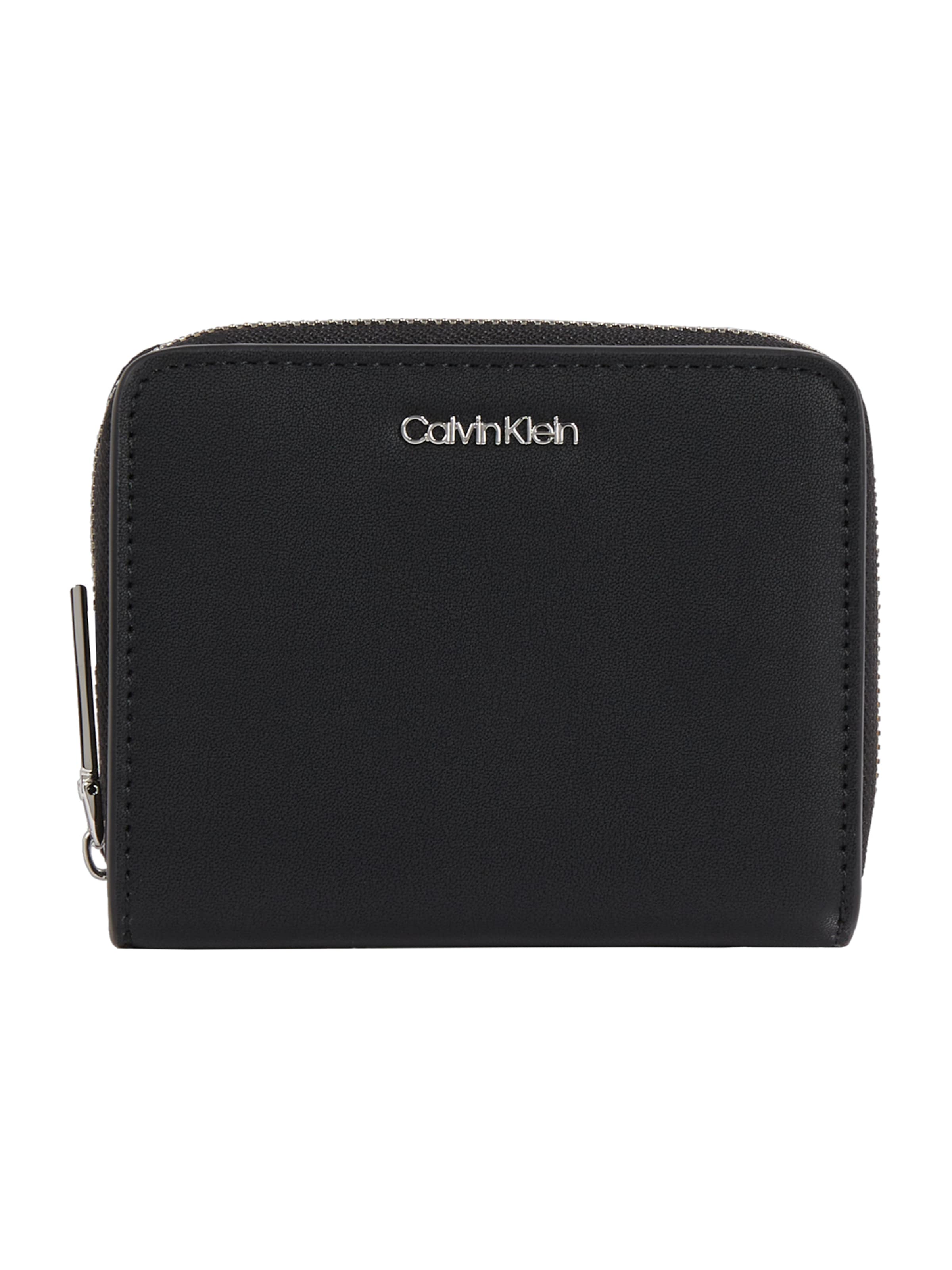 Calvin Klein Peňaženka 'MUST' - Čierna: predná strana