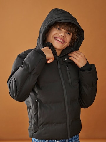 Only & Sons Junior Jacke 'OSJMATHIS' in Schwarz: Vorderseite