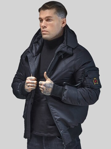 Veste d’hiver SikSilk en noir : devant