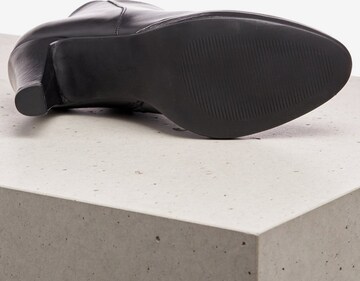 LLOYD Schuhe mit Reißverschluss in Schwarz