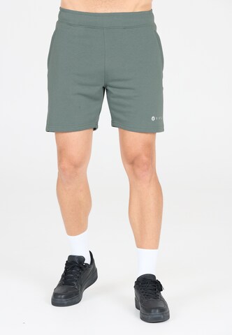 Virtus Regular Shorts 'Kayden' in Grau: Vorderseite