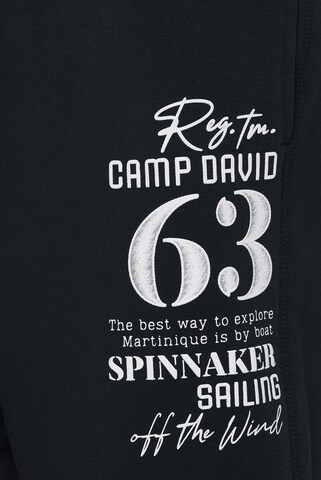 CAMP DAVIDTapered Hlače - plava boja