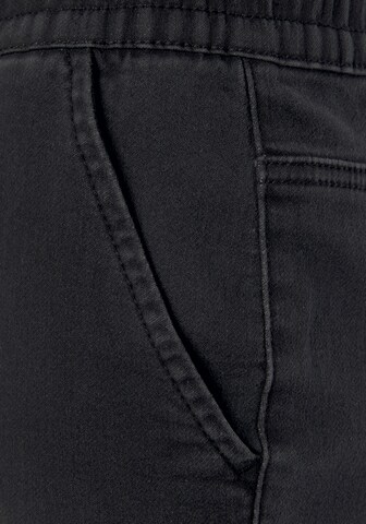 H.I.S Tapered Pants in Black
