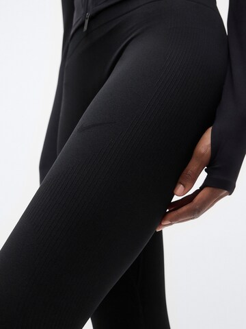 NIKE Skinny Sportnadrágok - fekete