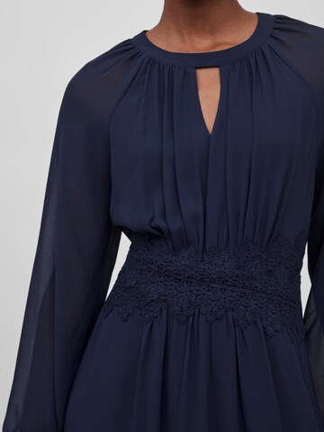 Robe de soirée 'Milina' VILA en bleu