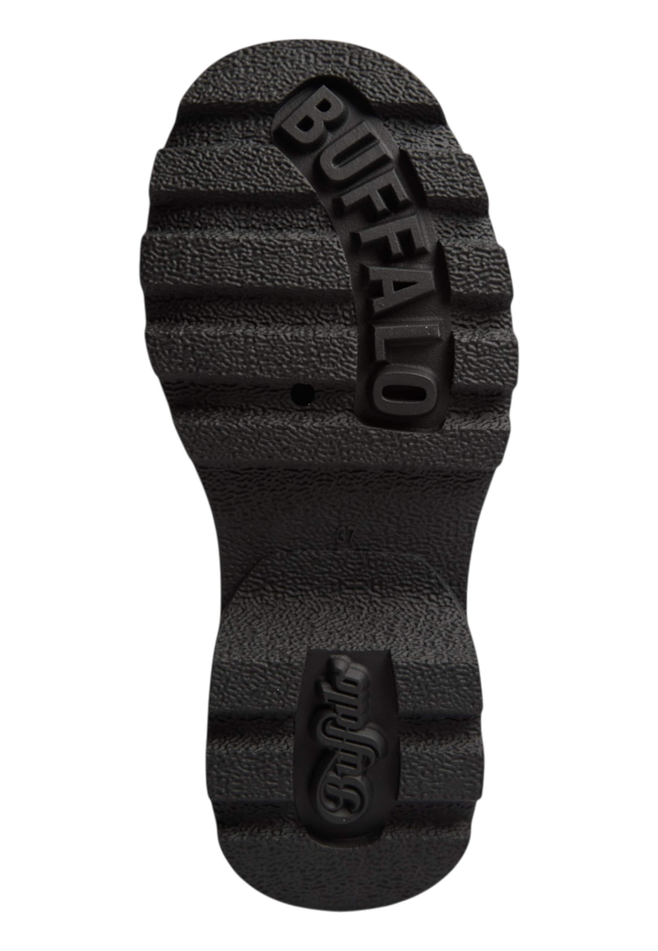 BUFFALO Bootie in Black