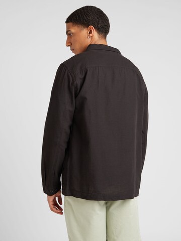 SELECTED HOMME Comfort Fit Skjorte 'DAN' i sort
