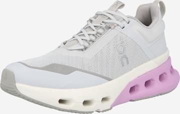 Chaussure de course 'Cloudnova X' On en gris : devant