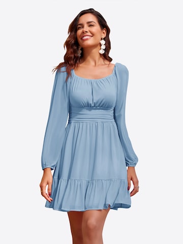 Rochie de la Imily Bela pe albastru: față