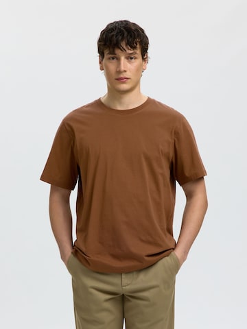 SELECTED T-Shirt 'Aspen' in Braun: Vorderseite