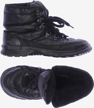 THE NORTH FACE Dress Boots in 38 in Black: front