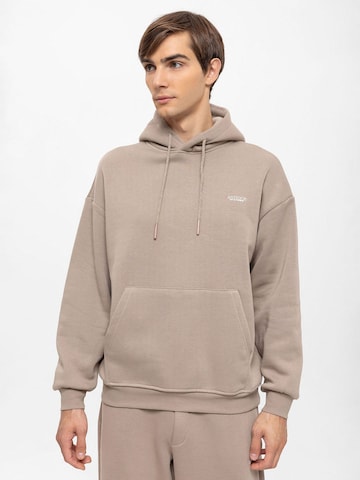Antioch Trainingsanzug in Beige