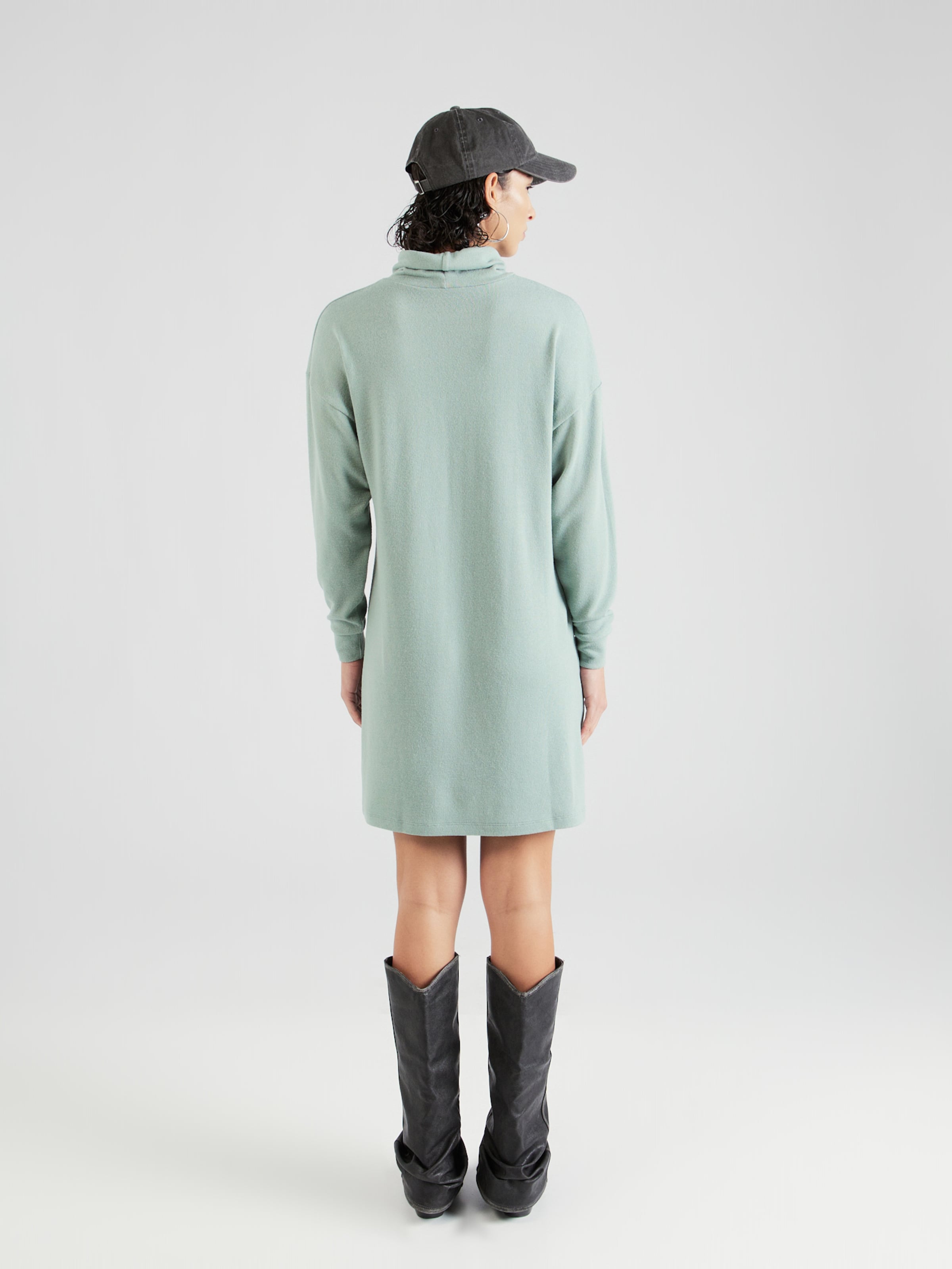 ABOUT YOU Dress 'Female' in Mint | ABOUT YOU