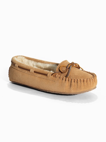 Minnetonka Mokkasiina 'Cally' värissä ruskea