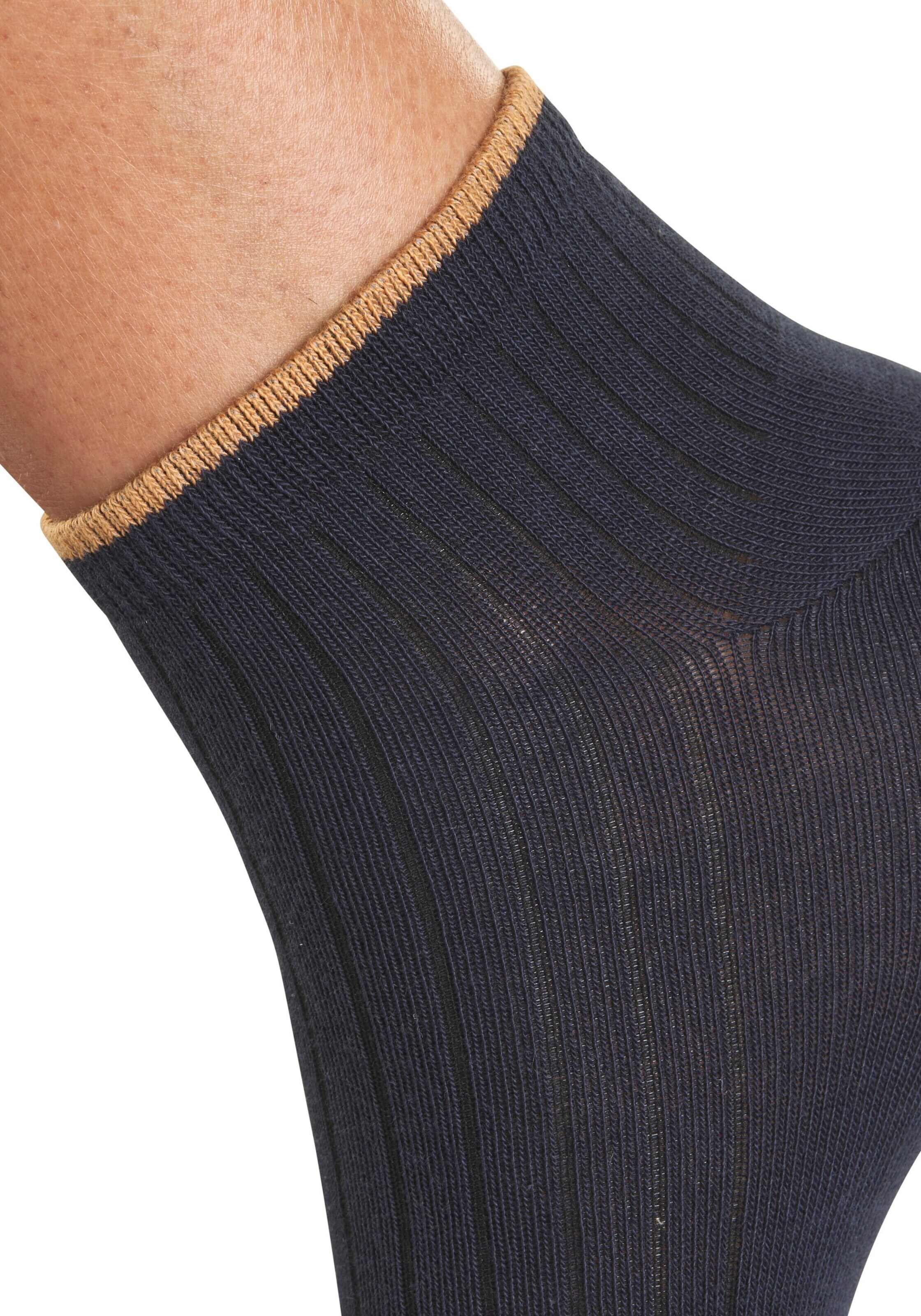 H.I.S Socks in Beige