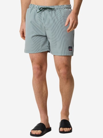 Seaside - Bermudas 'Pacific' en verde: frente