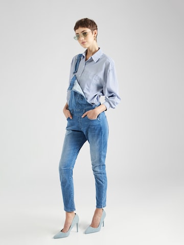 LTB Slimfit Latzjeans 'Carmin' in Blau