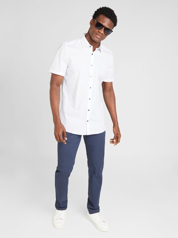 Coupe regular Chemise 'Level 5' OLYMP en blanc