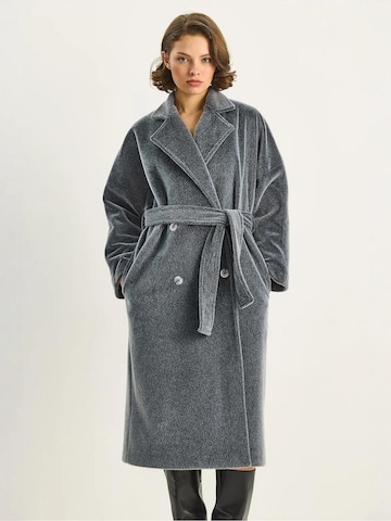 Bianco Lucci Tussenmantel in Grijs: voorkant