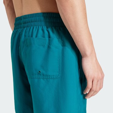 ADIDAS ORIGINALS Badeshorts 'Adicolor Essentials' i blå