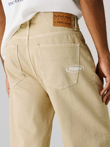 Loosefit Jeans di Red Bull Racing x Pepe Jeans in beige