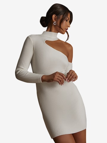Chi Chi London Knitted dress in White: front