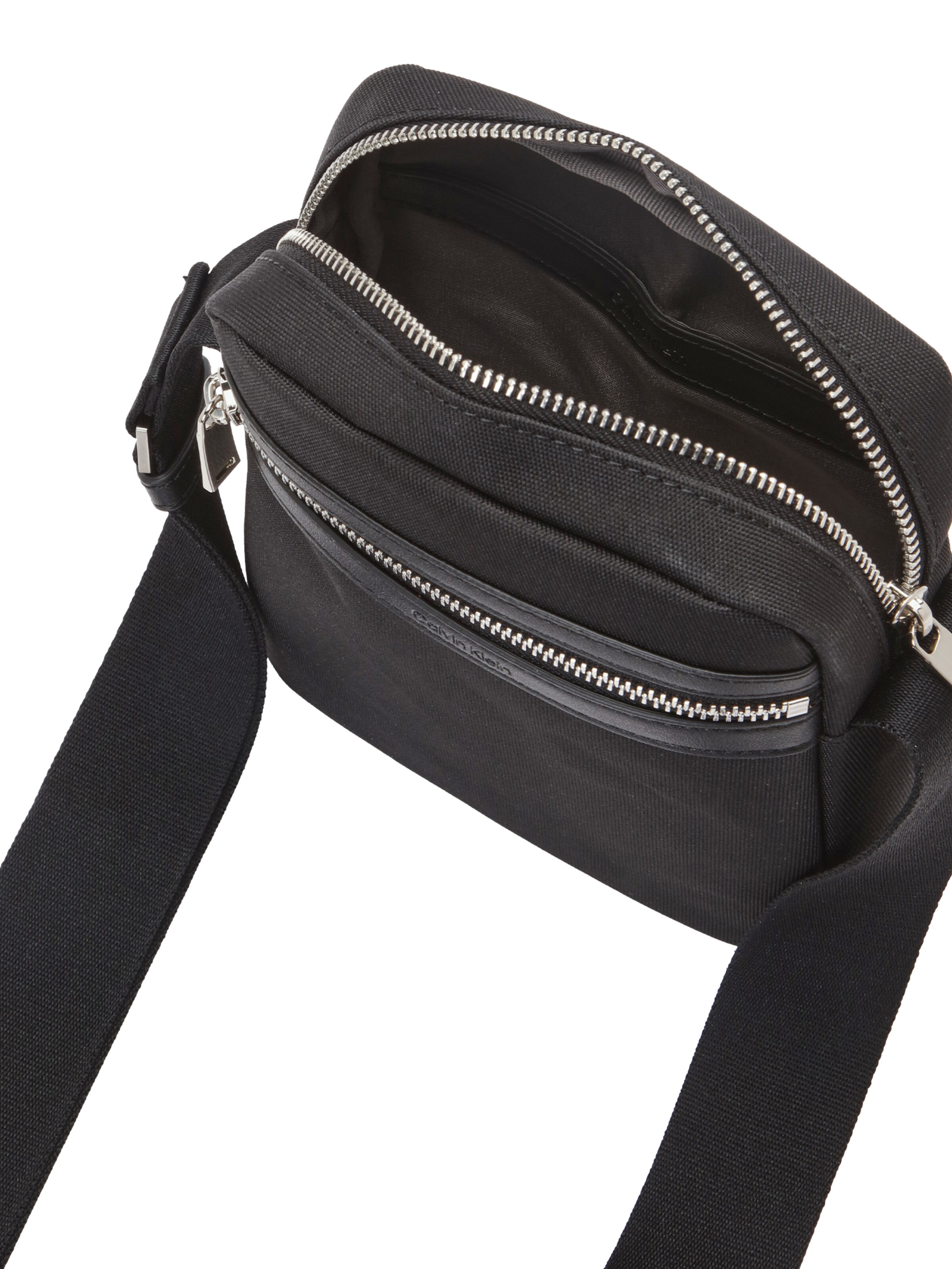 Calvin Klein Crossbody bag in Black