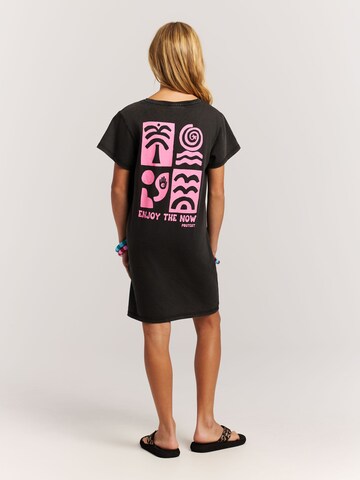 Robe 'PRTIlonka JR' PROTEST en noir