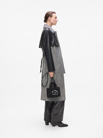 juoda Karl Lagerfeld Rankinė 'Rue St-Guillaume'