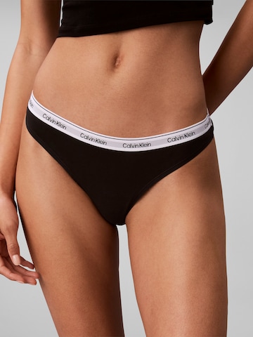 Calvin Klein Underwear Στρινγκ σε μπεζ: μπροστά