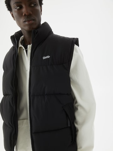 Pull&Bear Bodywarmer in Zwart