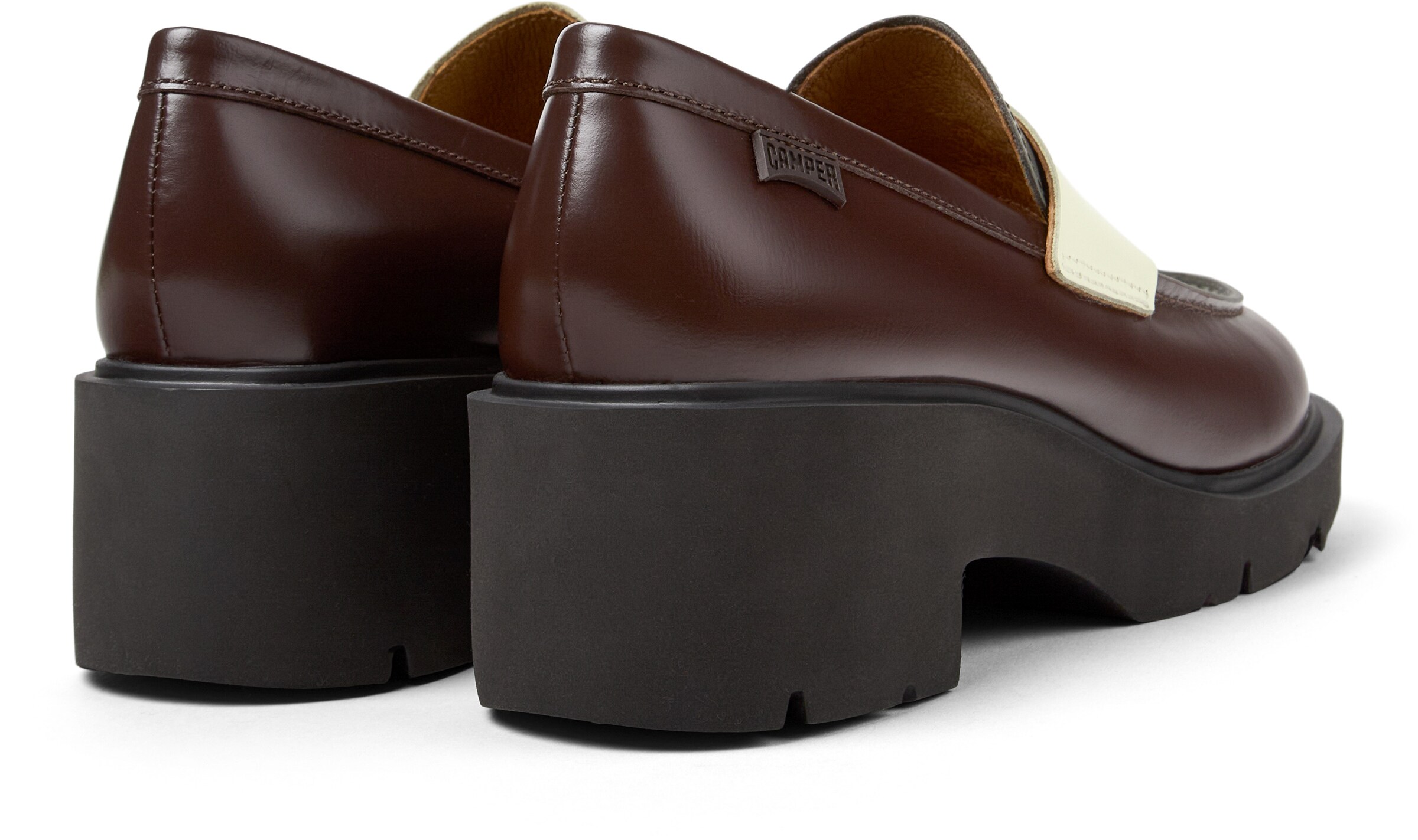 Scarpa stringata 'Milah' di CAMPER in marrone