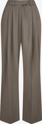 Nicowa Anzughose 'ROSCIWO', weites Bein, Bundfalten, Model trägt Größe 34 in Braun: Vorderseite