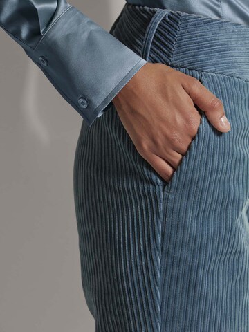 Regular Pantalon MADELEINE en bleu