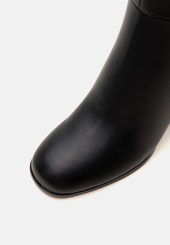 Stivale 'Braxen' di GUESS in nero