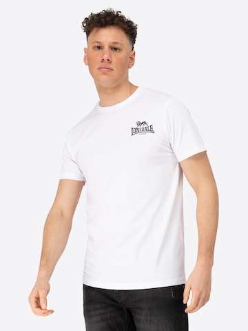 LONSDALE T-shirt 'Yarnbrook' i svart