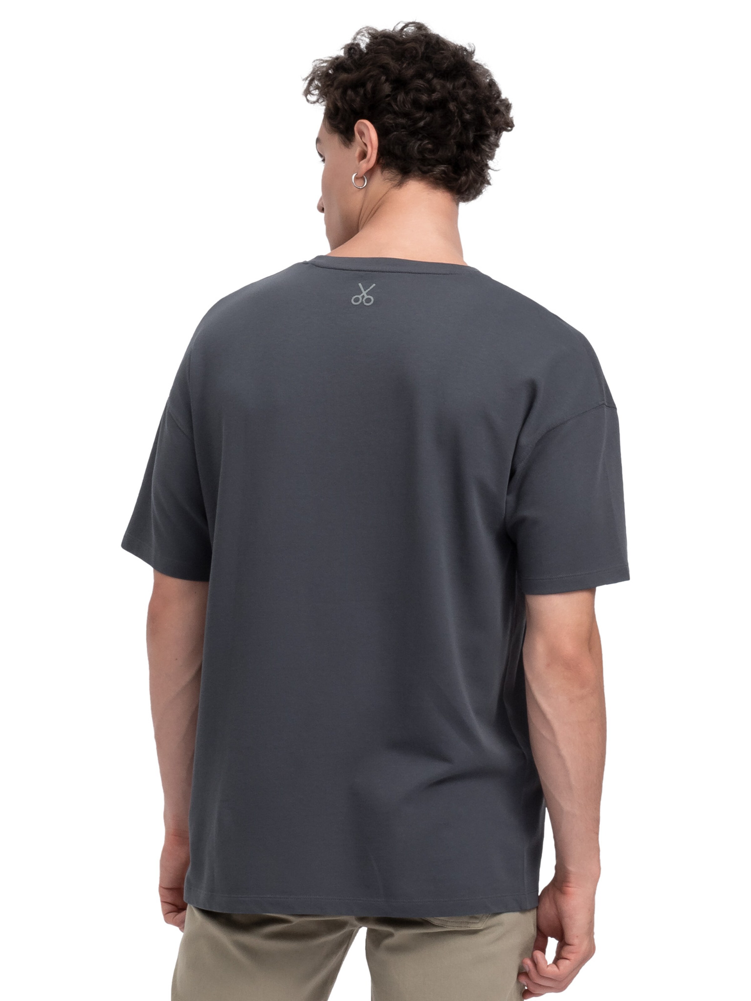 T-Shirt 'Plabo' Kaft en gris