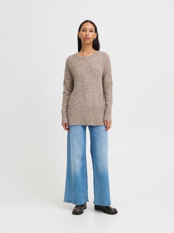Pullover di ICHI in marrone