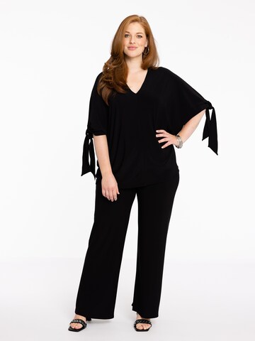 Yoek Blouse in Black