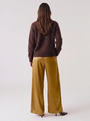 Honnête Atelier Wide leg Broek 'Nina trousers' in Goud