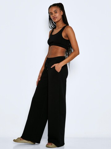 Noisy may Leisure suit 'NMASYA' in Black