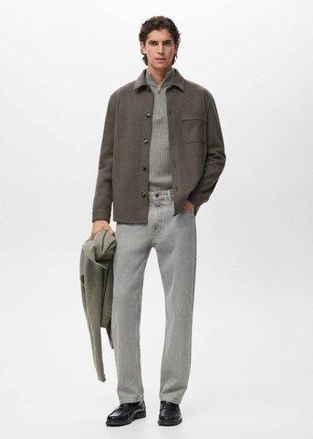 MANGO MAN Comfort Fit Übergangsjacke 'Alludia' in Grau