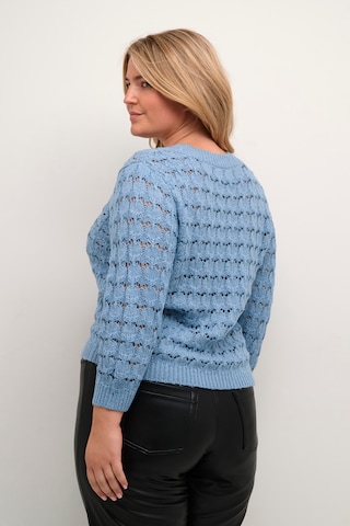KAFFE CURVE Sweater 'Chelena' in Blue