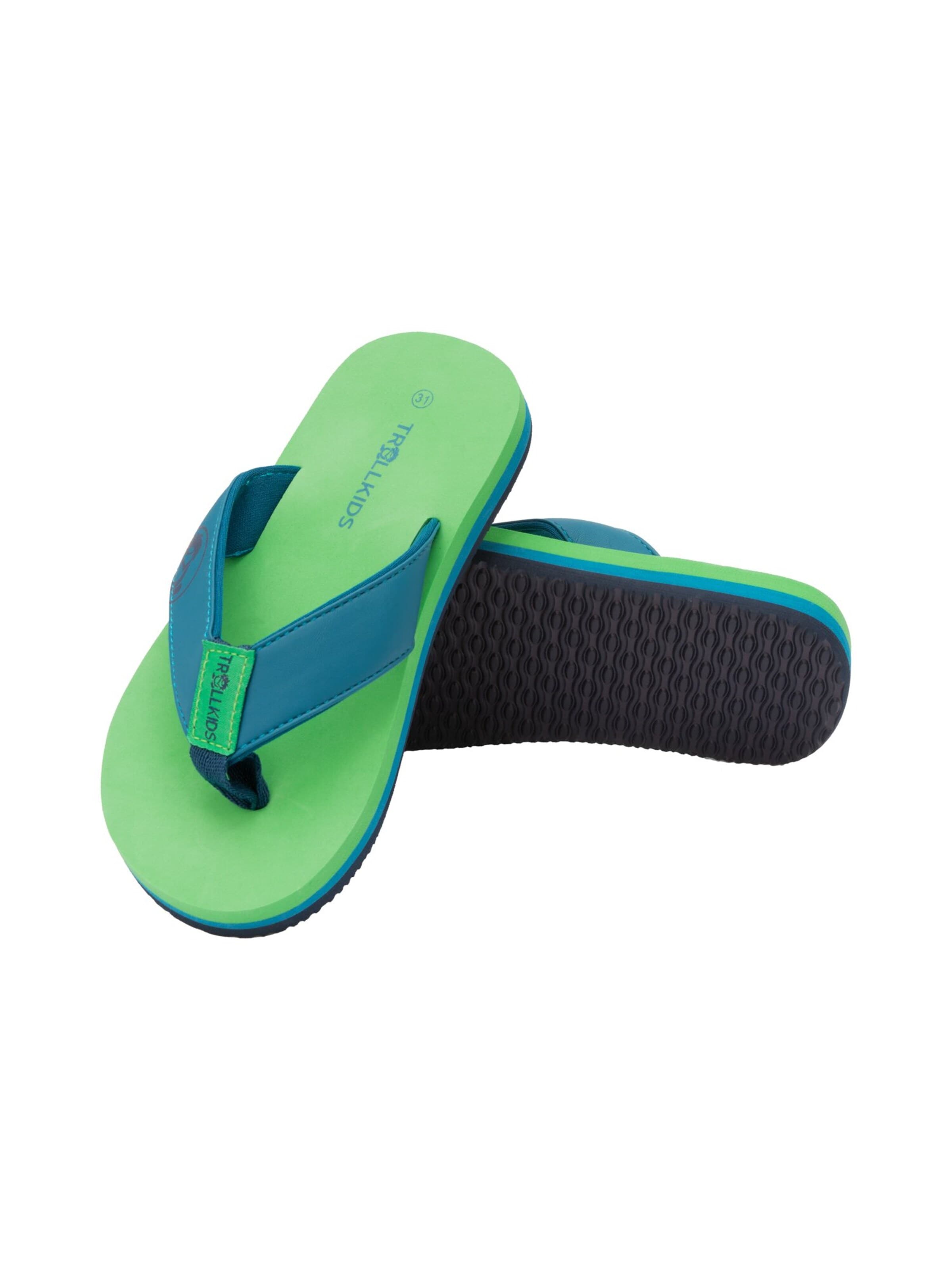 TROLLKIDS Sandals in Green