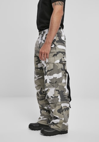 Brandit Loose fit Cargo trousers in Grey