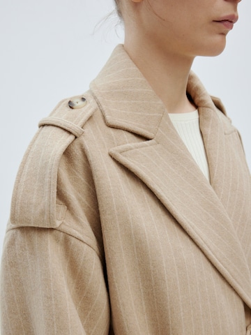 EDITED Between-Seasons Coat 'Eilika' in Beige