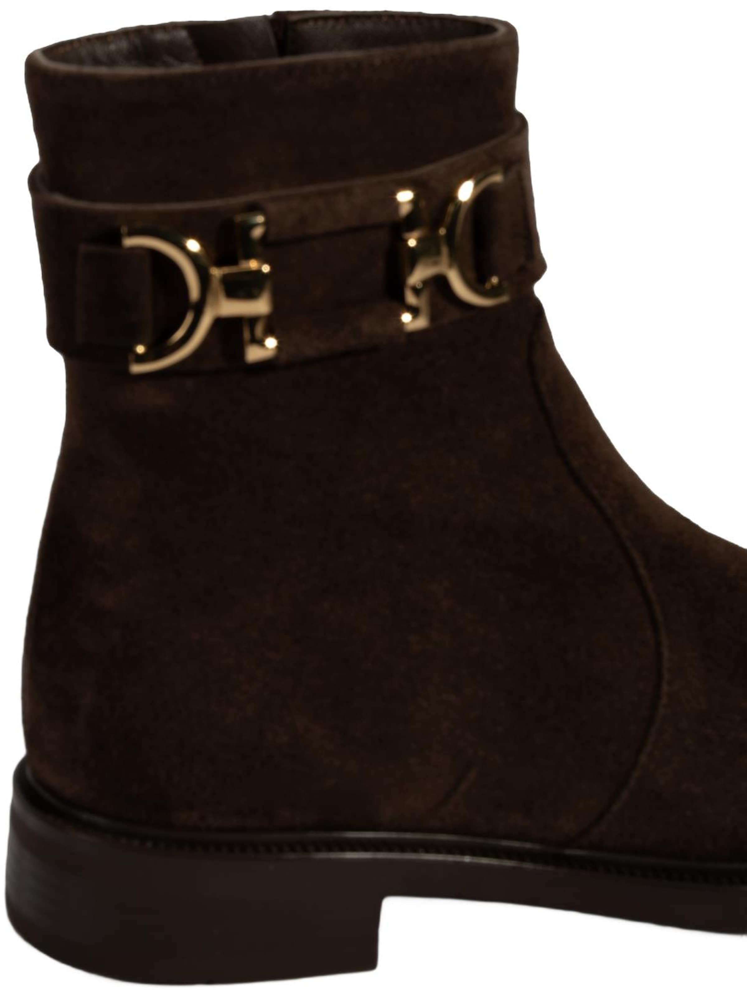 Desa Boots‌‌‌‌‌‌‌ in Braun