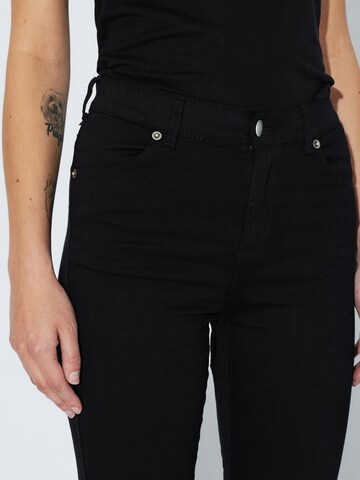 Dr. Denim Tall Slimfit Jeans 'Lexy' in Zwart