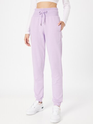 Effilé Pantalon Urban Classics en violet : devant