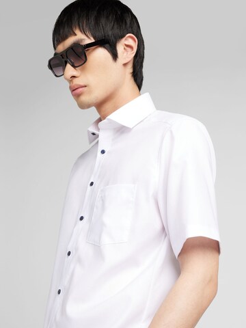 OLYMP - Ajuste regular Camisa en blanco